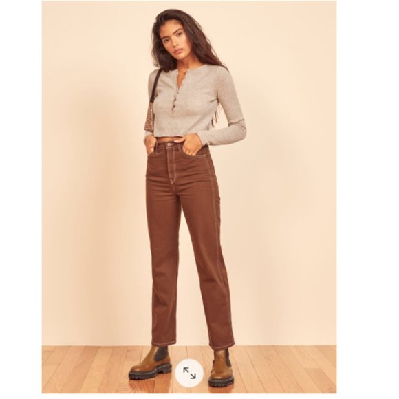 Reformation Gray Cropped Sweater - Picture 2 of 9